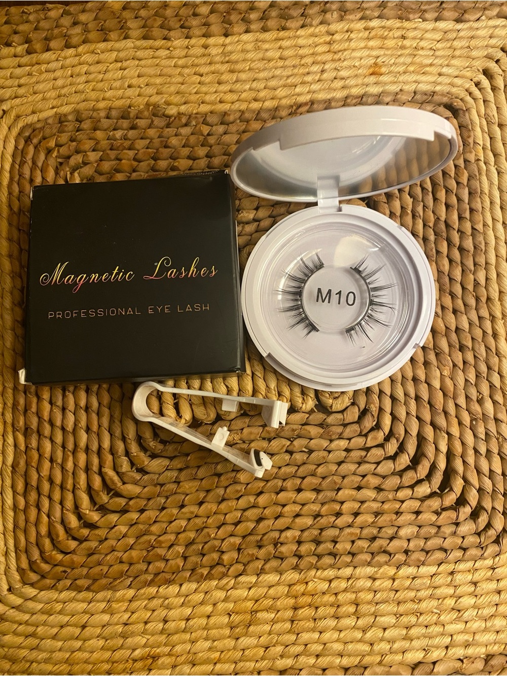 Magnetic Lashes M10 Set  — Professional Magnetic Eyelashes with applicator - New